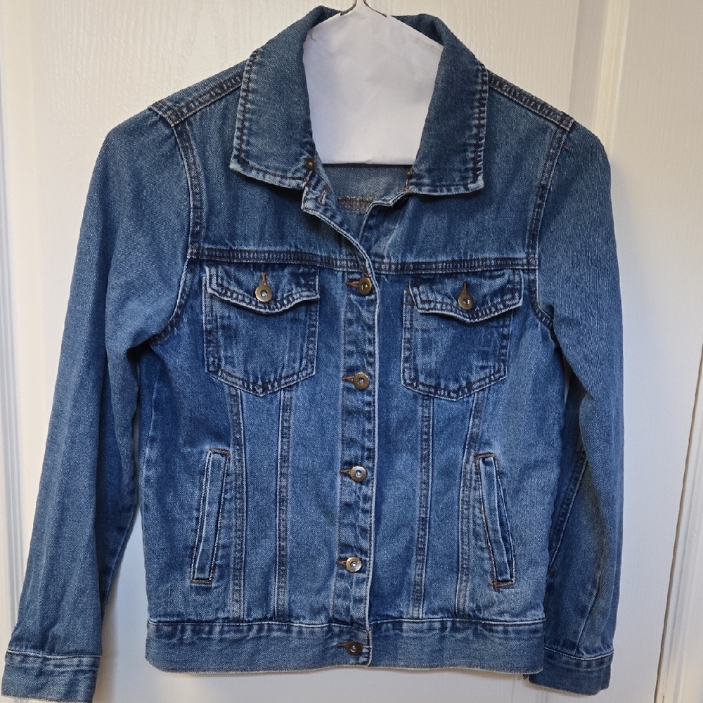 🔹 Classic Blue Denim Jacket | Forever 21 | Women’s Small | Like New